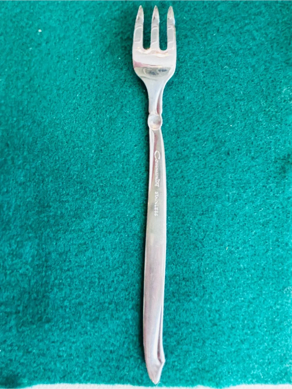 Vintage Community Polished Silver Stainless Salad/Dessert Forks - Set of 8